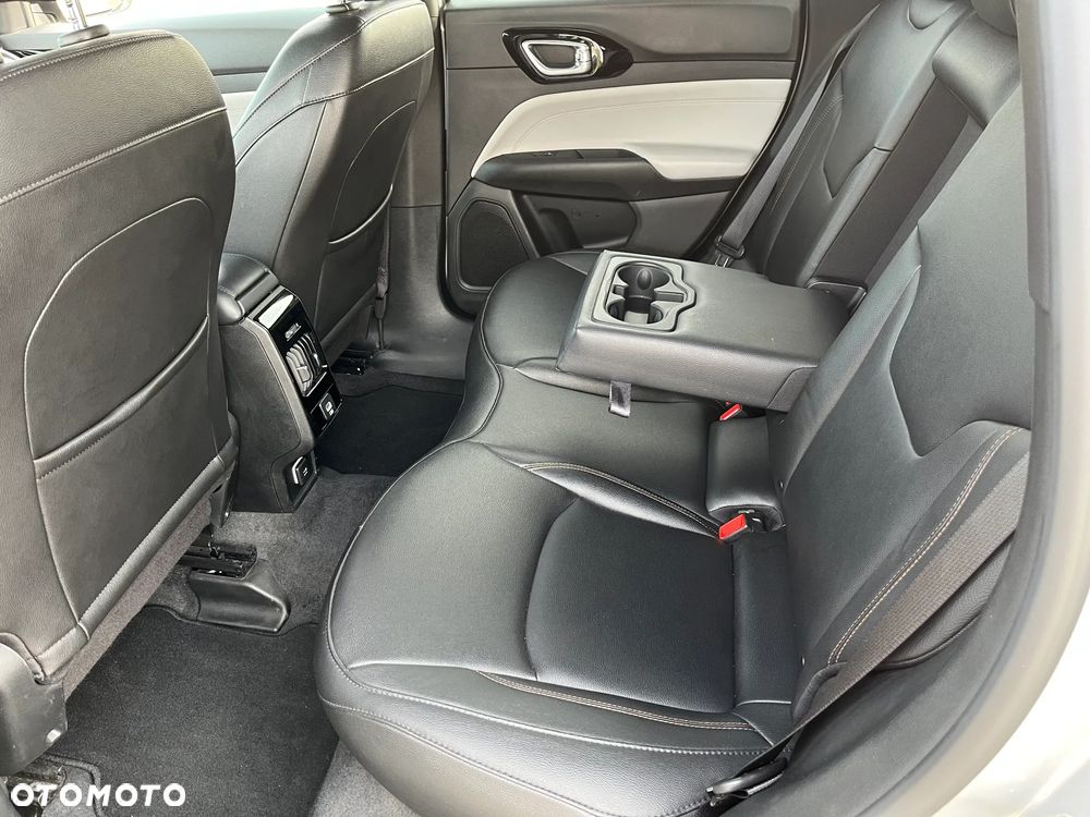 Jeep Compass - 11