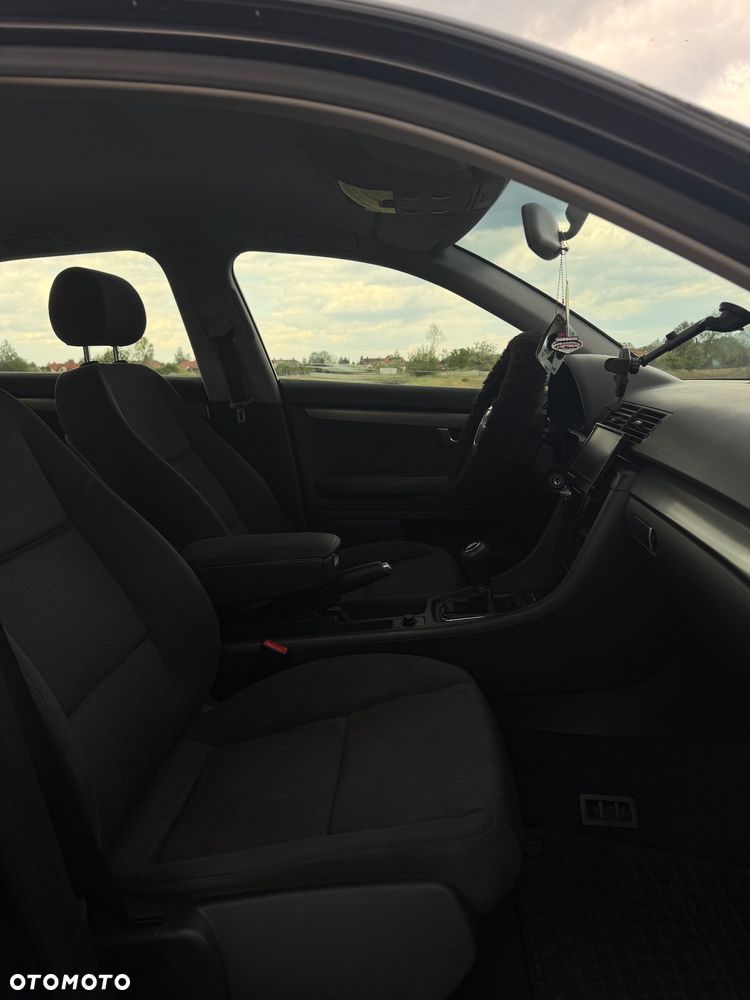 Audi A4 Limousine 1.6 - 7
