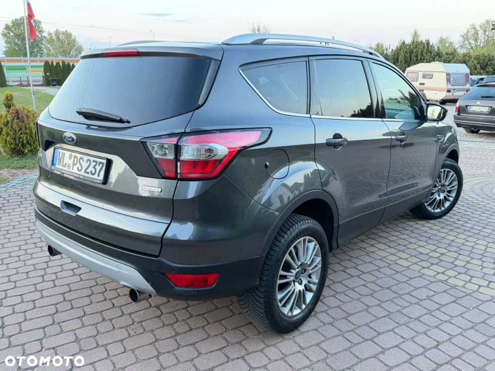 Ford Kuga - 24