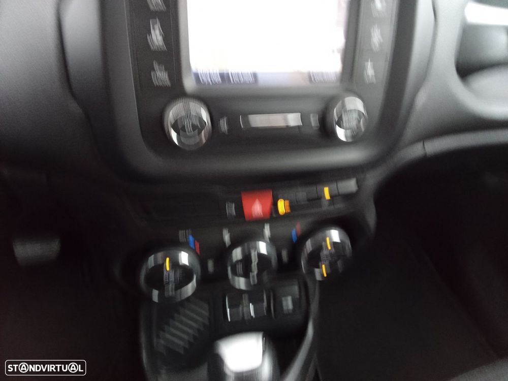 Jeep Renegade 1.6 MJD Limited DCT - 21