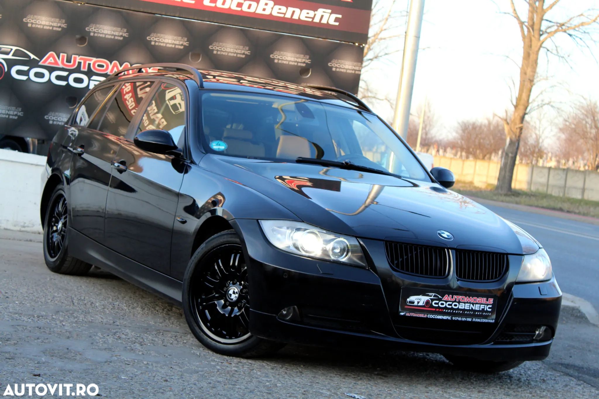 BMW Seria 3 320d DPF Touring - 1