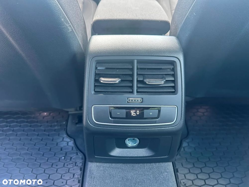 Audi A4 Limousine 30 TDI mHEV S tronic - 14