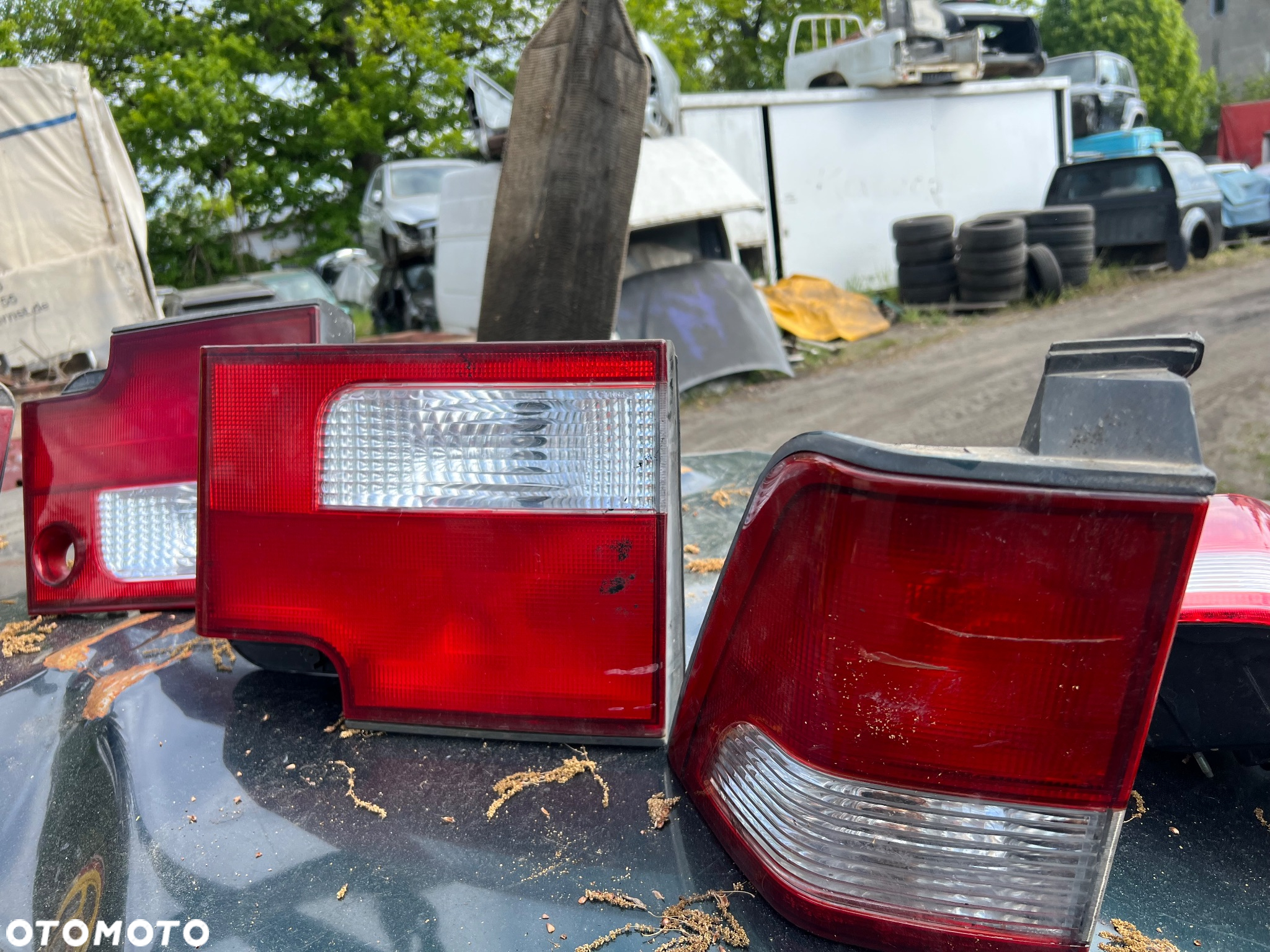 Lampy tylne ssangyong musso lewa prawa - 2