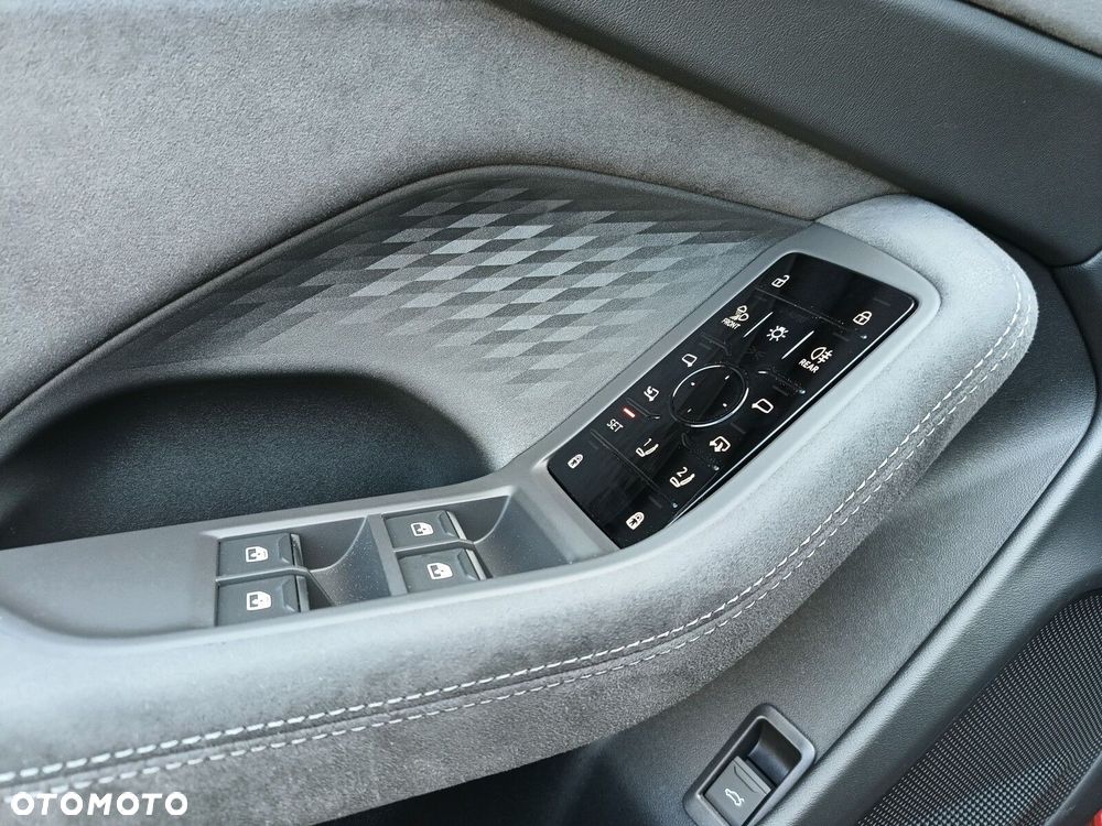 Audi A6 Avant TDI mHEV Quattro S tronic - 11