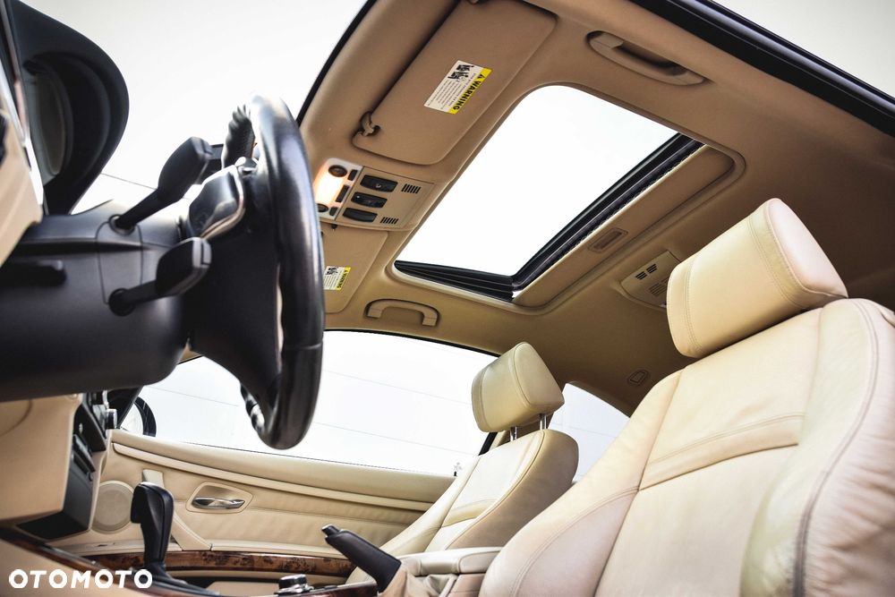 BMW Seria 3 335i Edition Exclusive - 19