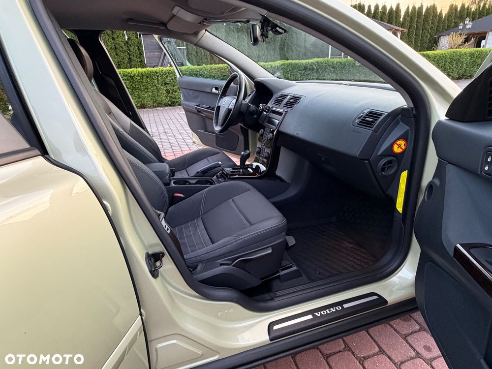 Volvo S40 2.4i Momentum - 22