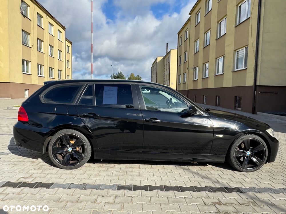 BMW Seria 3 318d - 3
