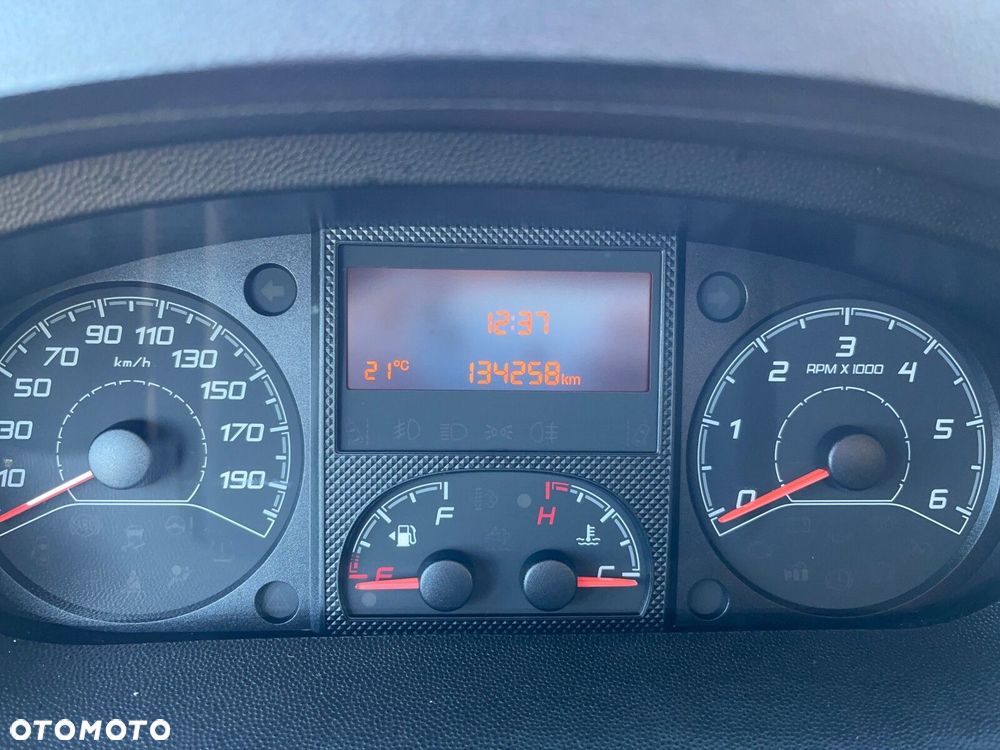 Peugeot boxer 2.0 BlueHDi L2H2 130 KM - 18