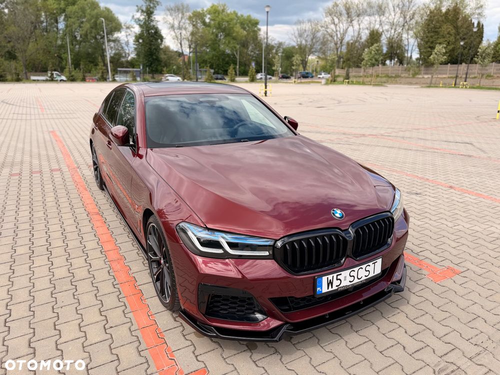 BMW Seria 5 540i xDrive mHEV sport - 2