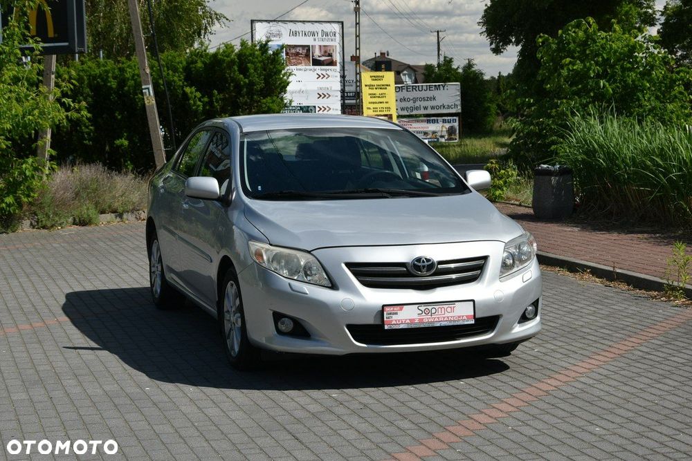 Toyota Corolla - 3