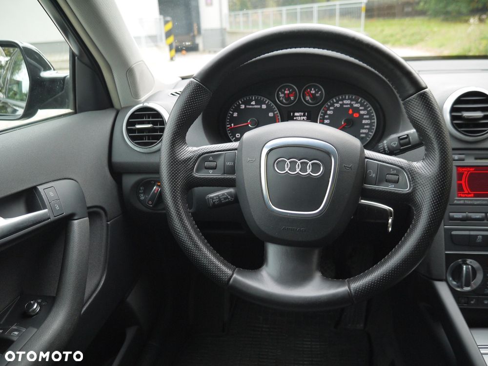 Audi A3 Sportback 1.6 Ambition - 15