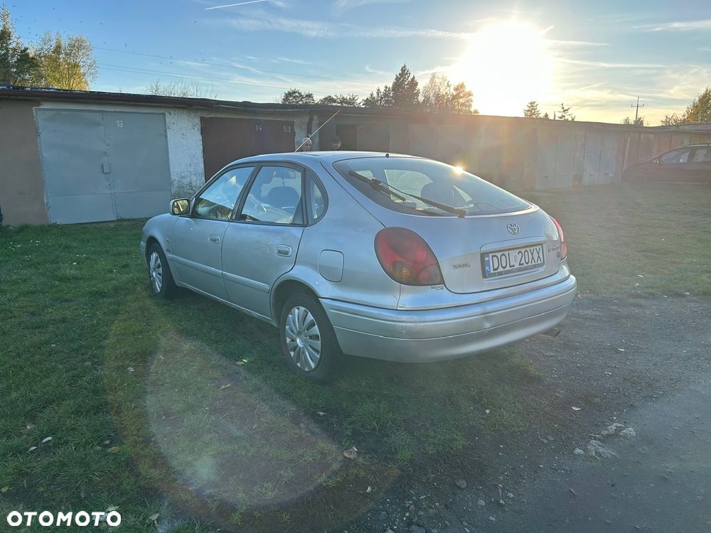 Toyota Corolla 2.0 D-4D Sol - 7