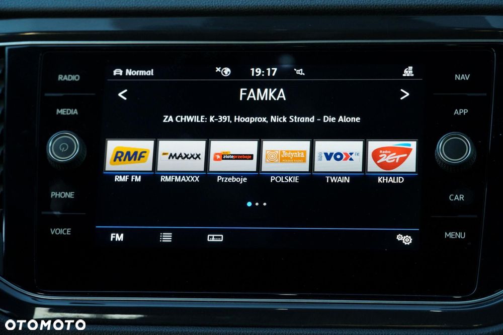 Volkswagen T-Roc - 20