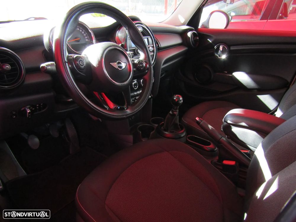 MINI 5 Portas One D - 9