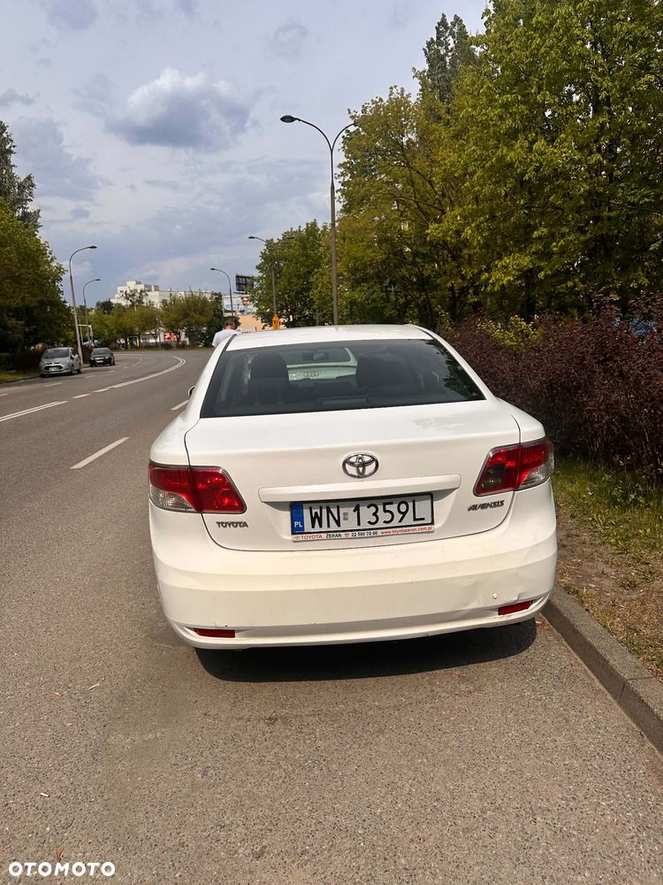 Toyota Avensis 1.8 Luna - 7