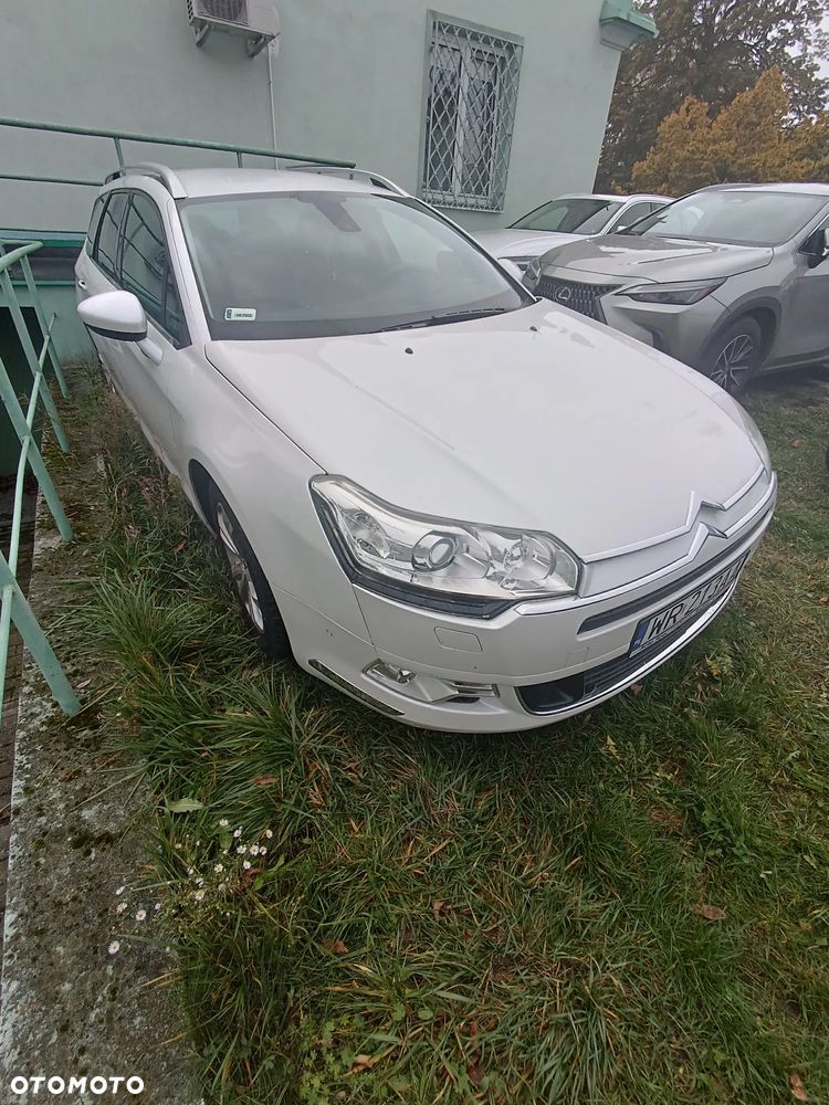 Citroen C5 2012 photo 3