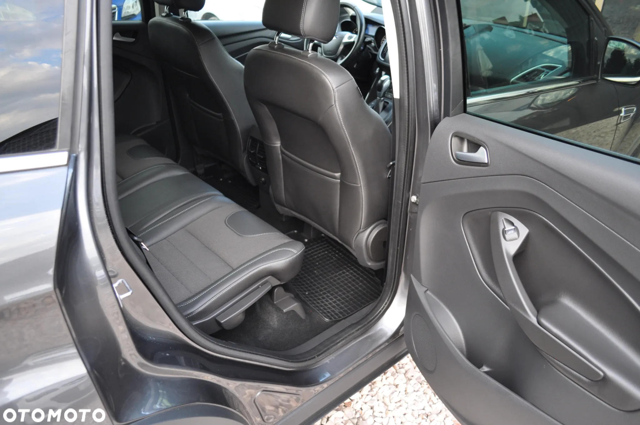 Ford Kuga 1.5 EcoBoost 4x4 Titanium - 18