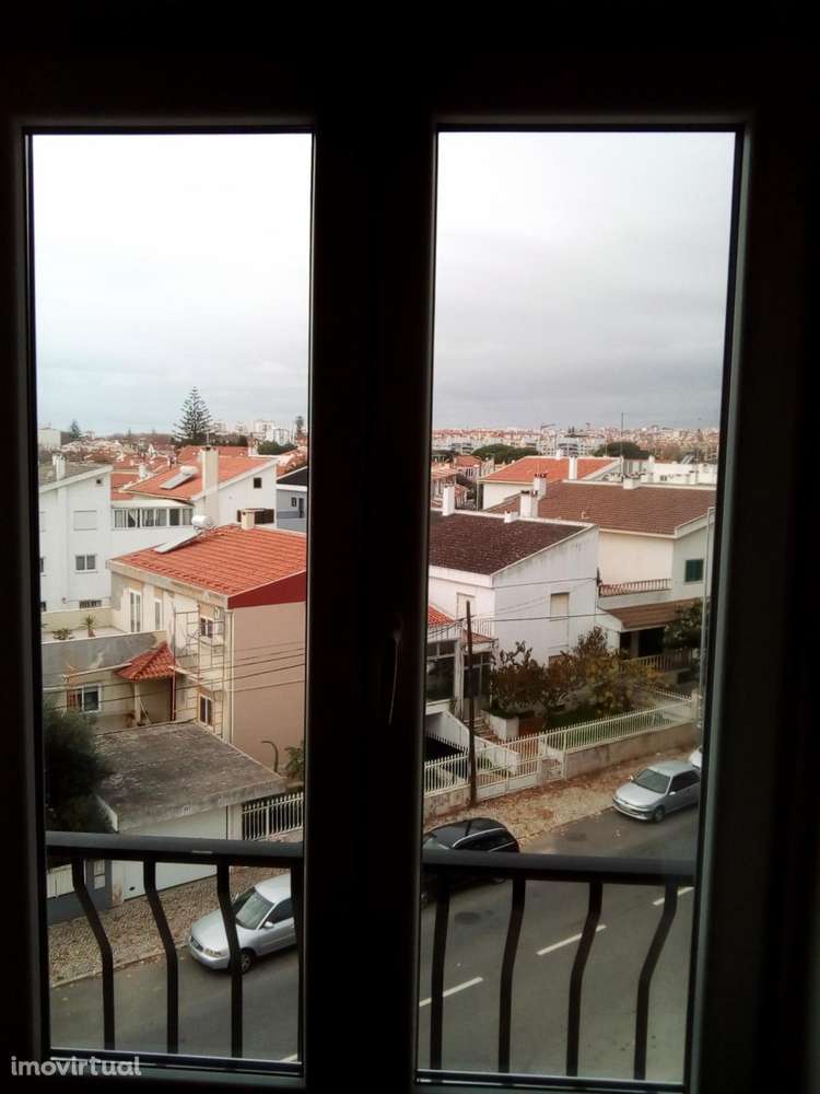 Quarto - localizado em Oeiras Lisbon - Grande imagem: 3/12