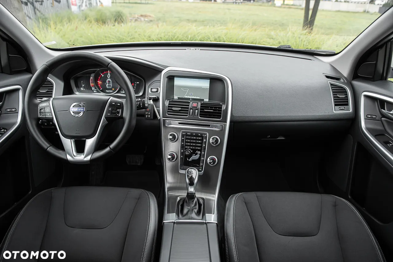 Volvo XC 60 D4 Geartronic Summum - 27