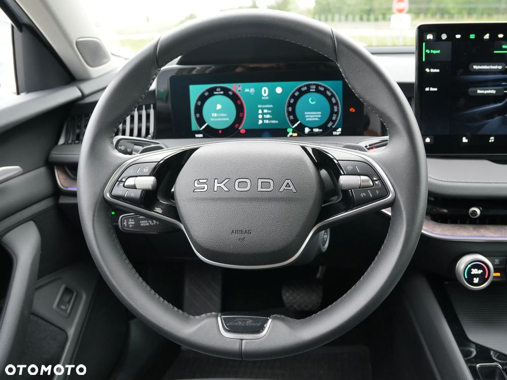Skoda Superb 2.0 TDI SCR 4x4 L&K DSG - 30