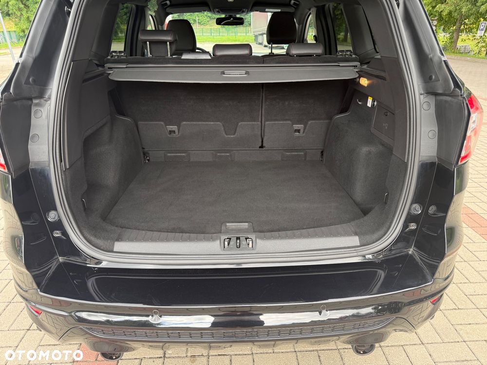 Ford Kuga - 11