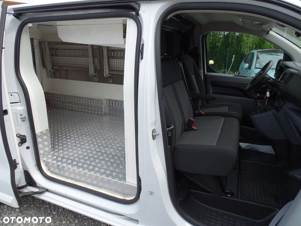 Opel VIVARO - 18