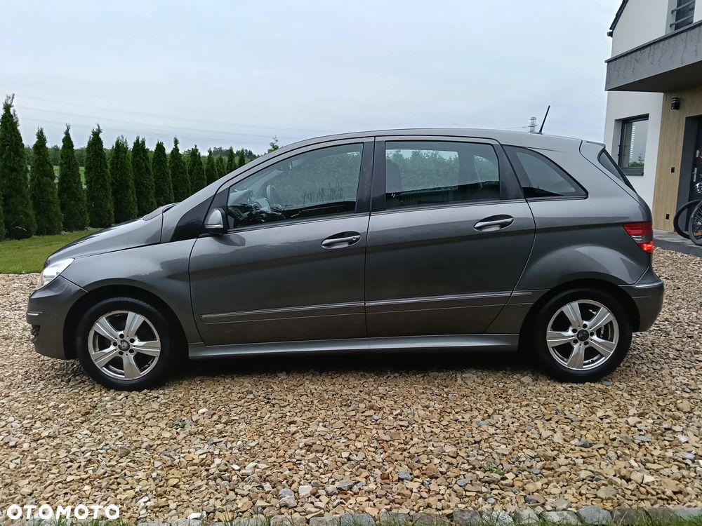 Mercedes-Benz Klasa B 200 CDI DPF - 30