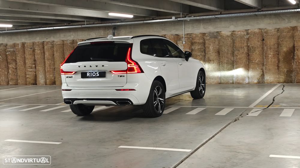 Volvo XC 60 2.0 T8 PHEV R-Design AWD - 30