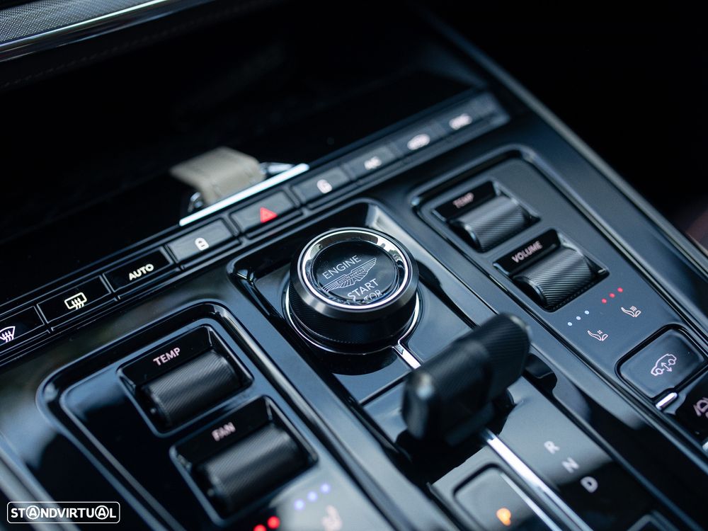 Aston Martin DBX 707 - 37