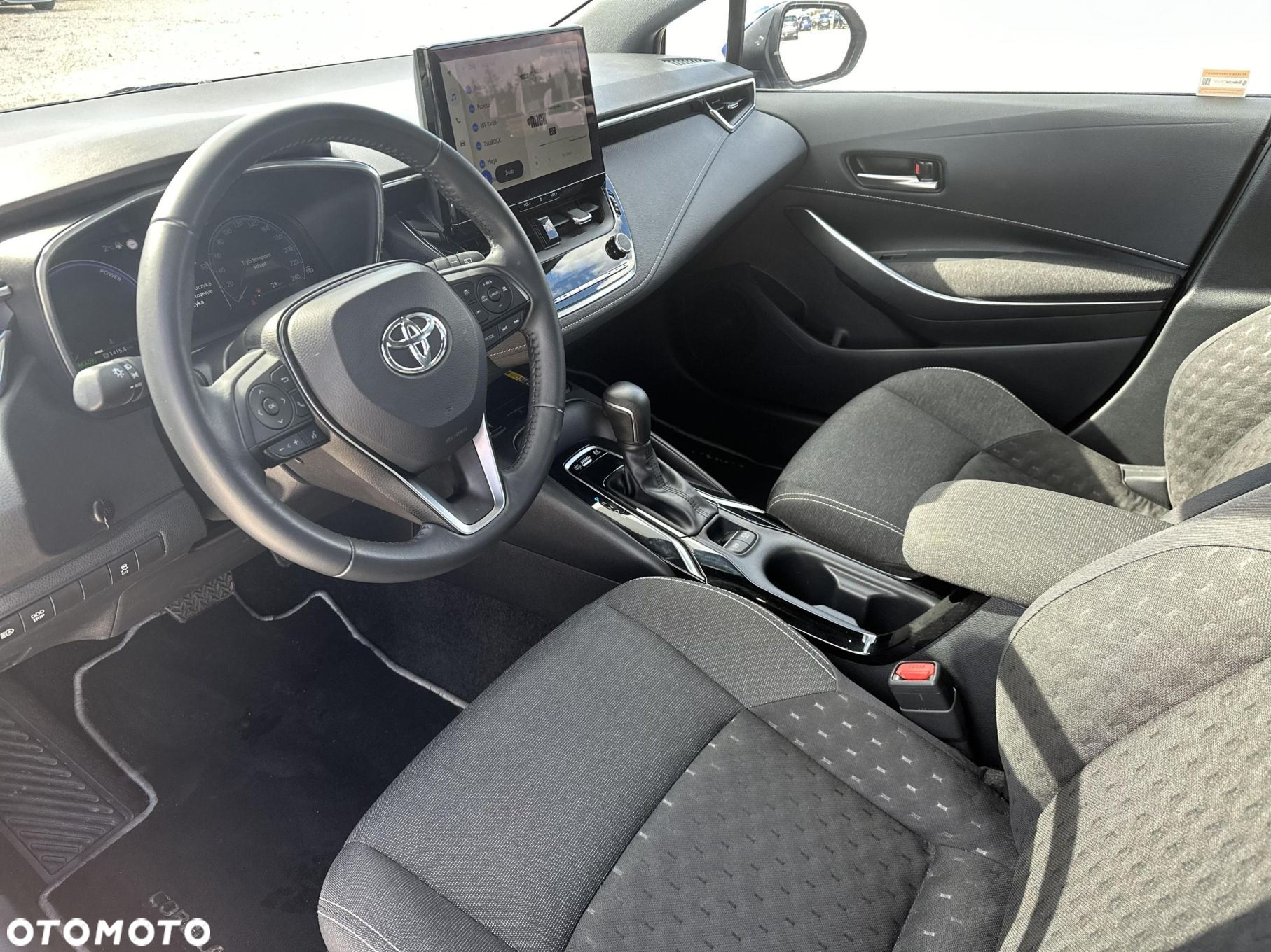 Toyota Corolla - 10