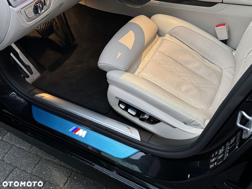 BMW Seria 7 740d xDrive - 24