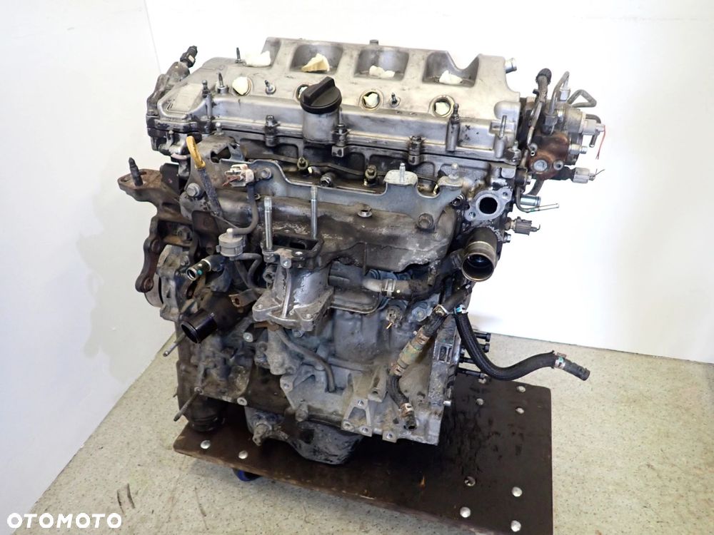 TOYOTA COROLLA VERSO 2.2 D4D 04-09 SILNIK MOTOR - 14