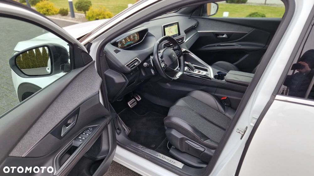 Peugeot 5008 BlueHDi 130 EAT8 GT - 7