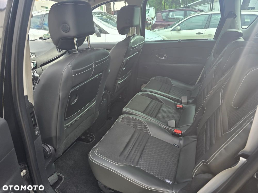 Renault Scenic - 17