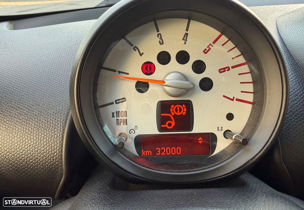 MINI Countryman Cooper D - 18
