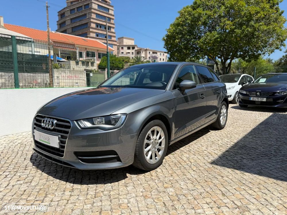 Audi A3 Sportback 1.6 TDI Attraction - 5