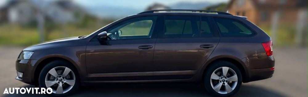 Skoda Octavia 2.0 TDI DSG Style - 5