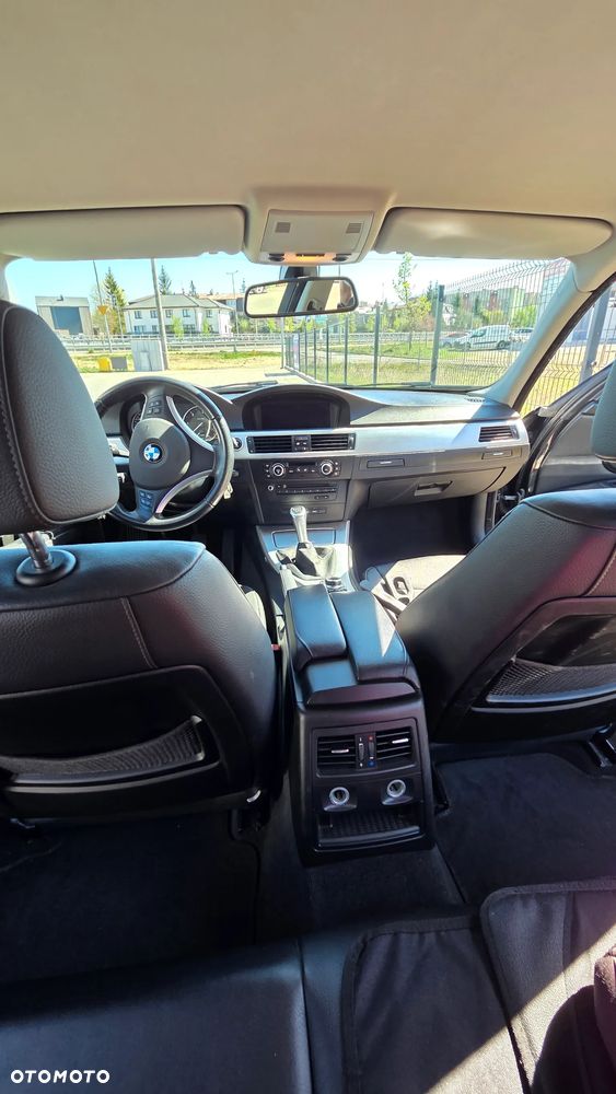 BMW Seria 3 320d xDrive - 7