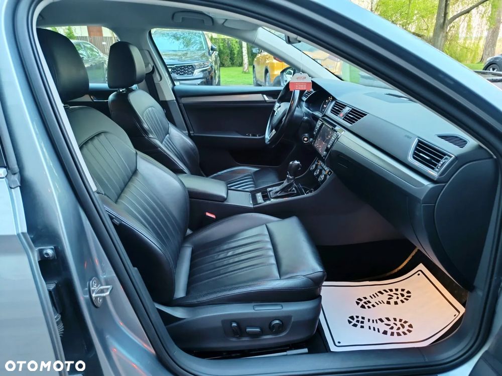 Skoda Superb 1.4 TSI ACT DSG Ambition - 33