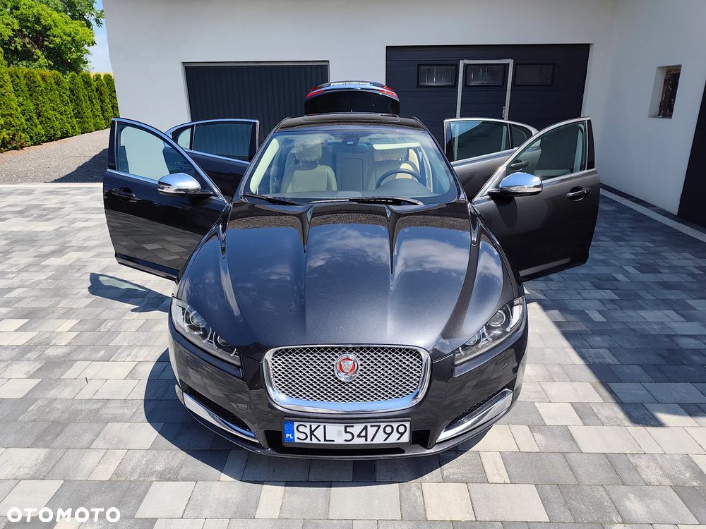 Jaguar XF 3.0 V6 S Luxury - 17