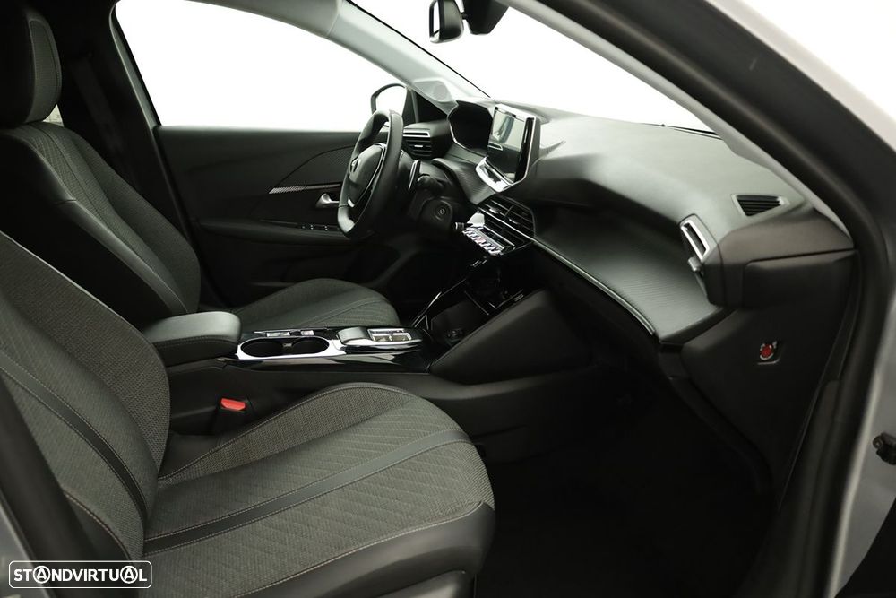 Peugeot 208 1.2 Hybrid Allure e-DCS6 - 22