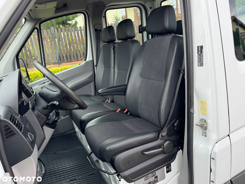 Mercedes-Benz Sprinter - 8