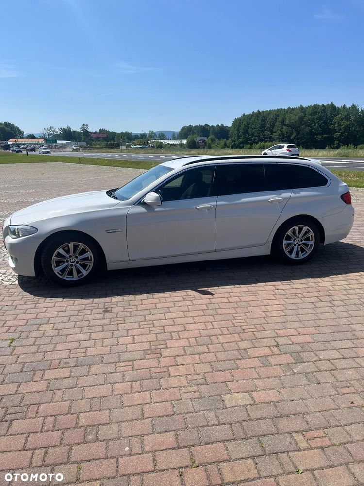 BMW Seria 5 520d - 5