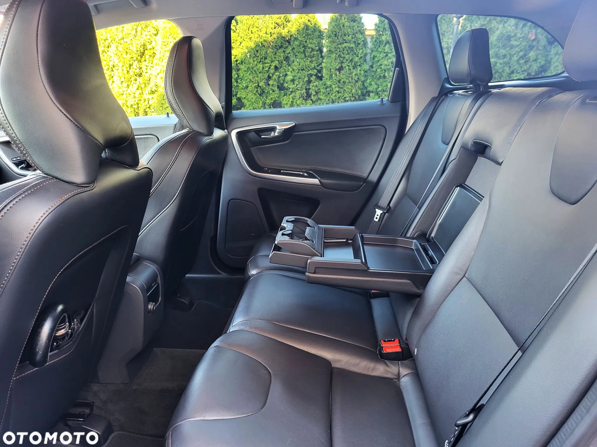 Volvo XC 60 D4 Summum - 10