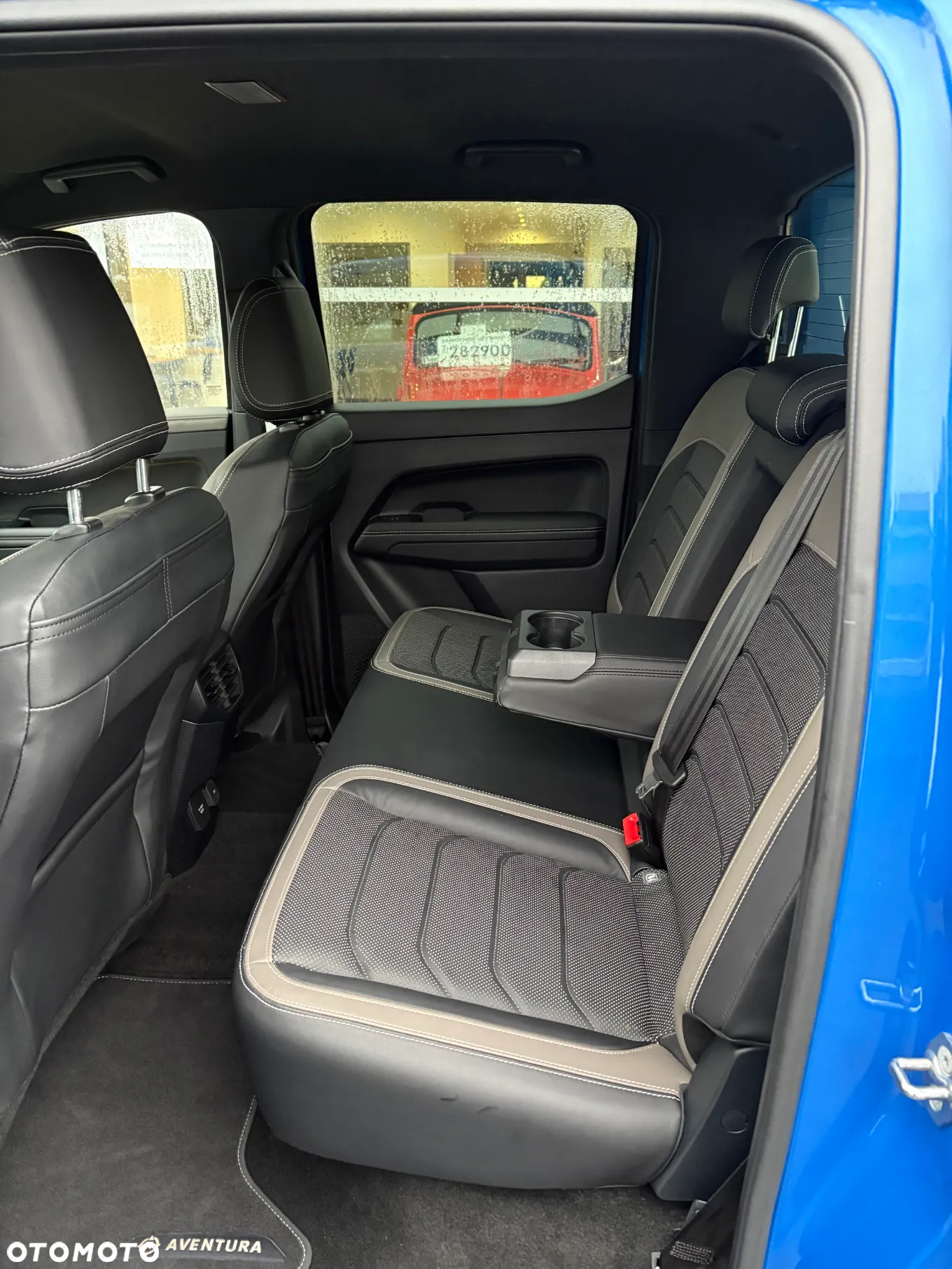 Volkswagen Amarok 3.0 V6 TDI 4Mot Aventura - 12