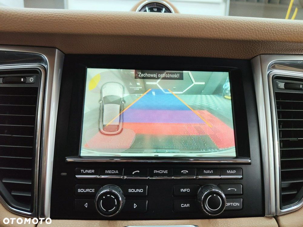 Porsche Macan S - 23