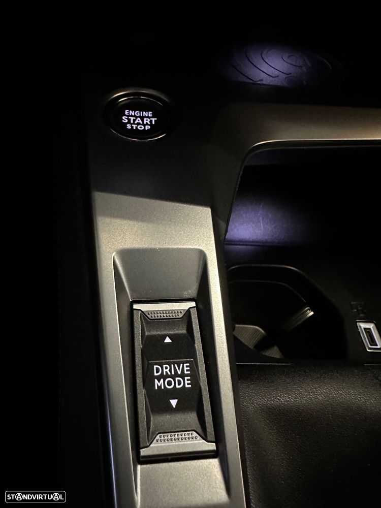 Peugeot 308 SW BlueHDi 130 Stop & Start Allure Pack - 21