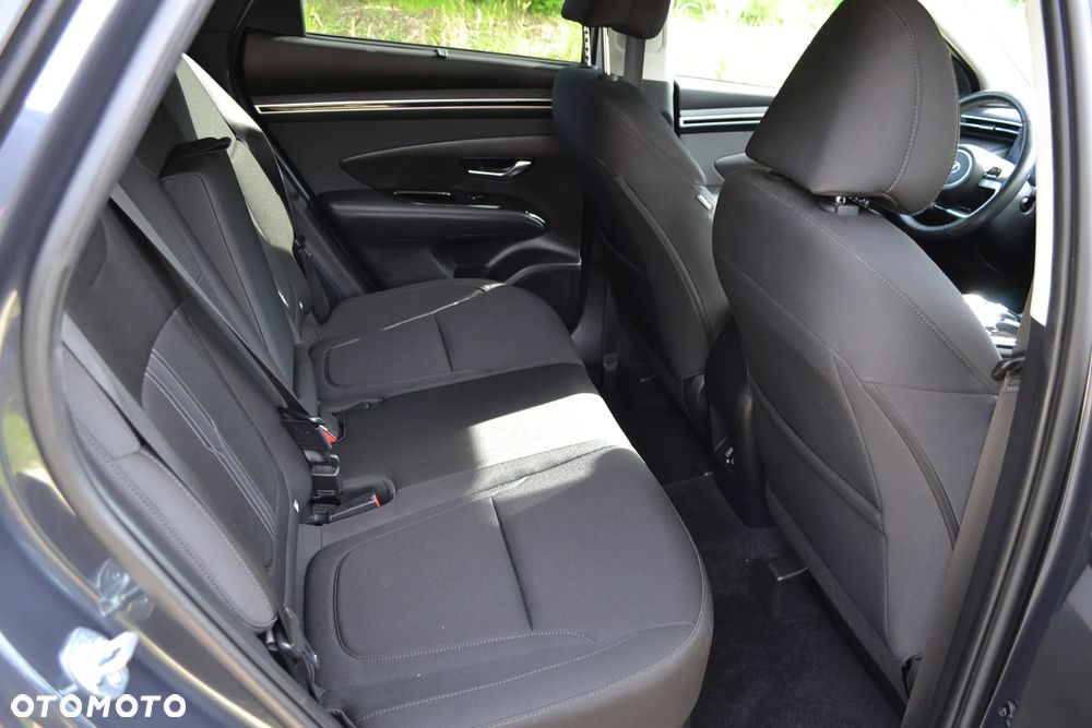 Hyundai Tucson 1.6 T-GDi HEV Executive 2WD - 12