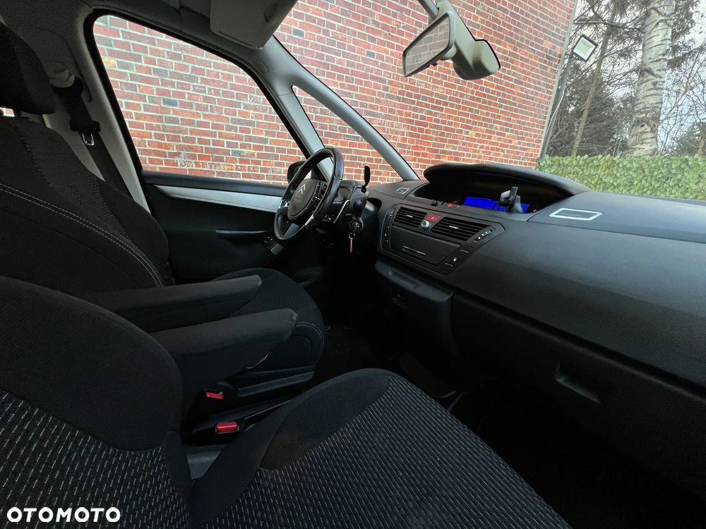 Citroën C4 Picasso - 10