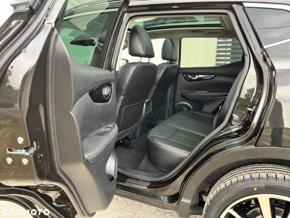 Nissan Qashqai 1.6 DIG-T Tekna - 24